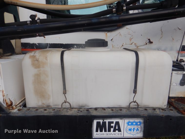 image for item DH8011 SpraCoupe 3440  sprayer