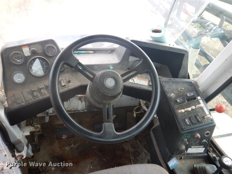 image for item DH8011 SpraCoupe 3440  sprayer