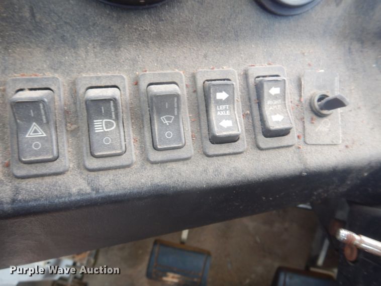 image for item DH8011 SpraCoupe 3440  sprayer