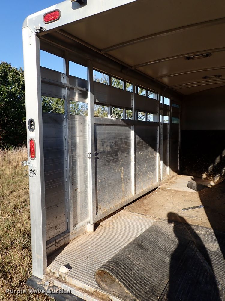 image for item DI5778 2017 Cimarron  livestock trailer