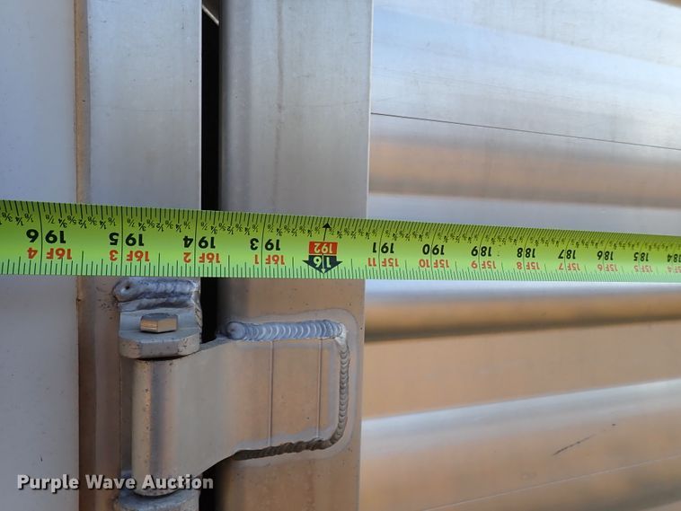 image for item DI5778 2017 Cimarron  livestock trailer