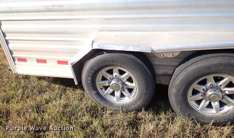 image for item DI5778 2017 Cimarron  livestock trailer