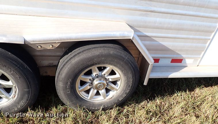 image for item DI5778 2017 Cimarron  livestock trailer