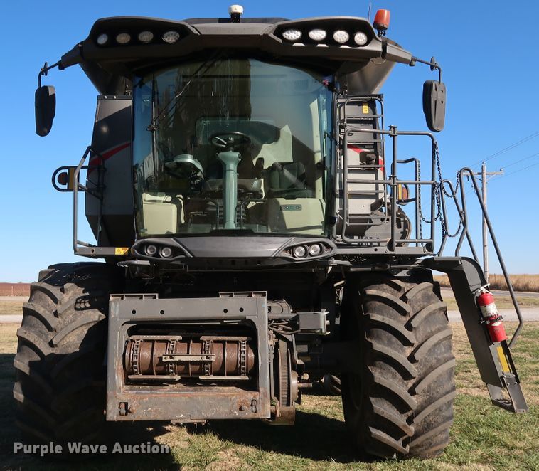 image for item DJ2408 2016 Gleaner S97 Super Series  RWA combine