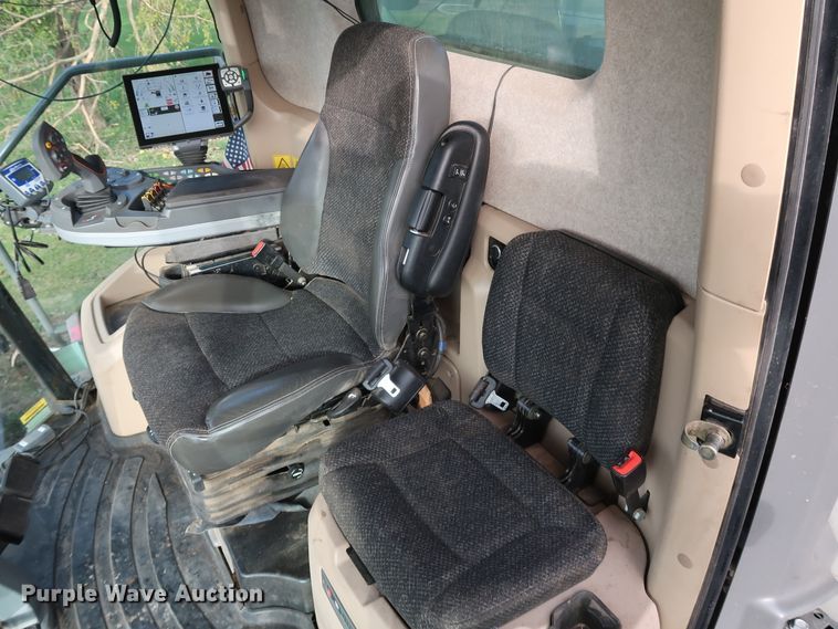 image for item DJ2408 2016 Gleaner S97 Super Series  RWA combine