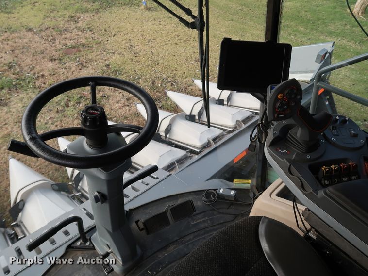 image for item DJ2408 2016 Gleaner S97 Super Series  RWA combine