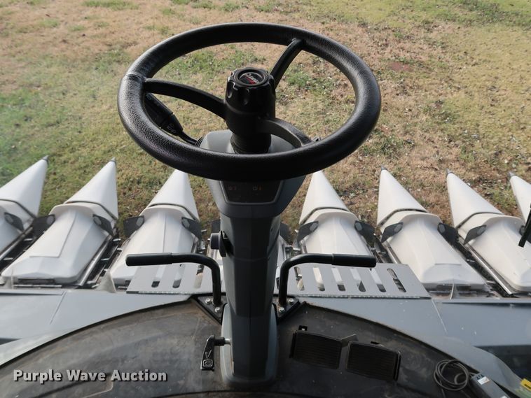 image for item DJ2408 2016 Gleaner S97 Super Series  RWA combine