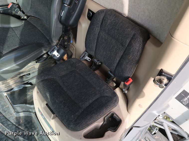 image for item DJ2408 2016 Gleaner S97 Super Series  RWA combine