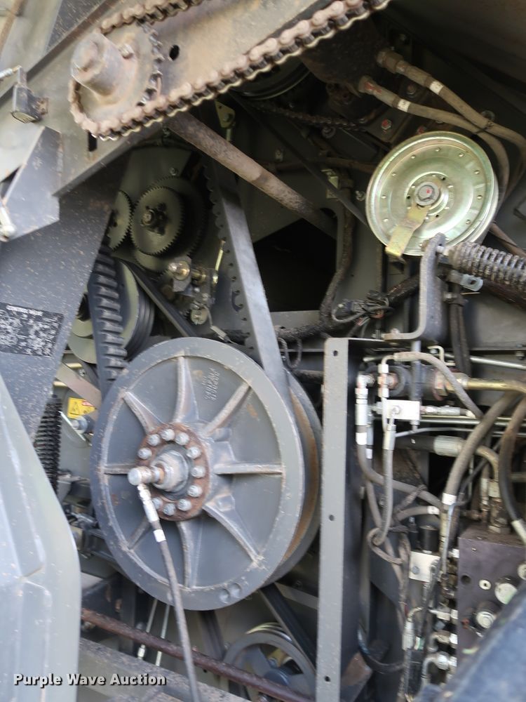 image for item DJ2408 2016 Gleaner S97 Super Series  RWA combine