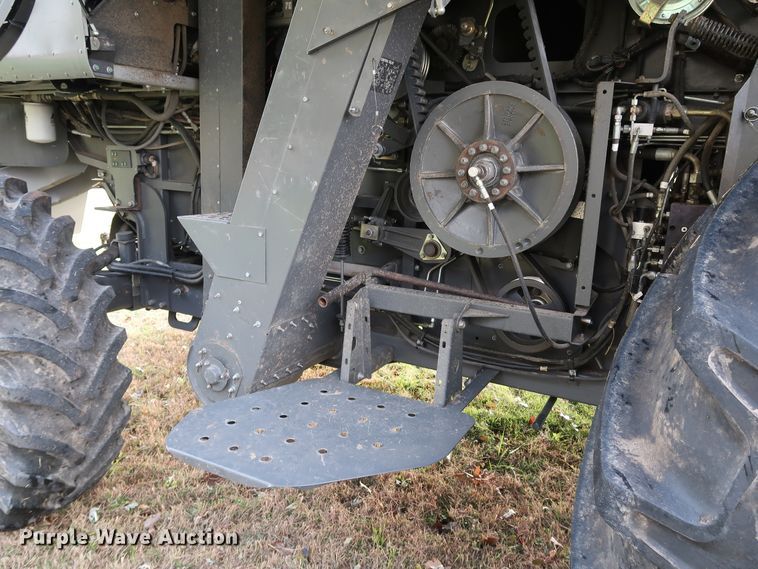 image for item DJ2408 2016 Gleaner S97 Super Series  RWA combine