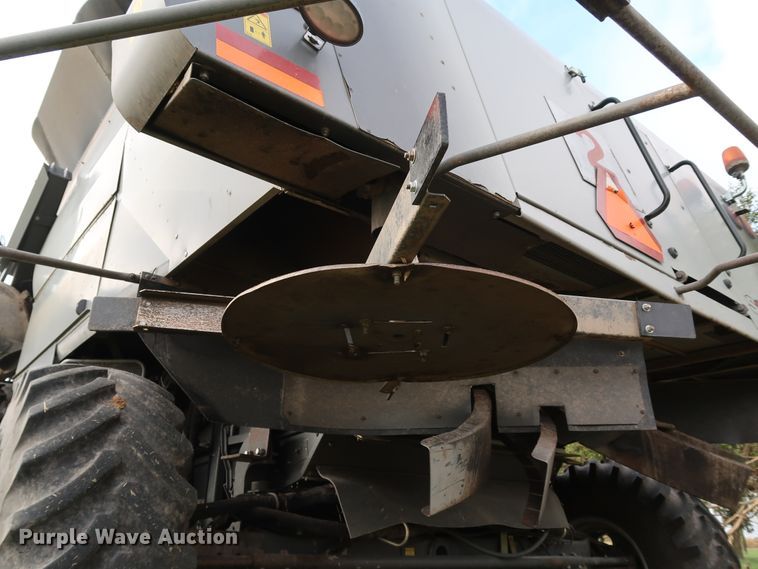 image for item DJ2408 2016 Gleaner S97 Super Series  RWA combine