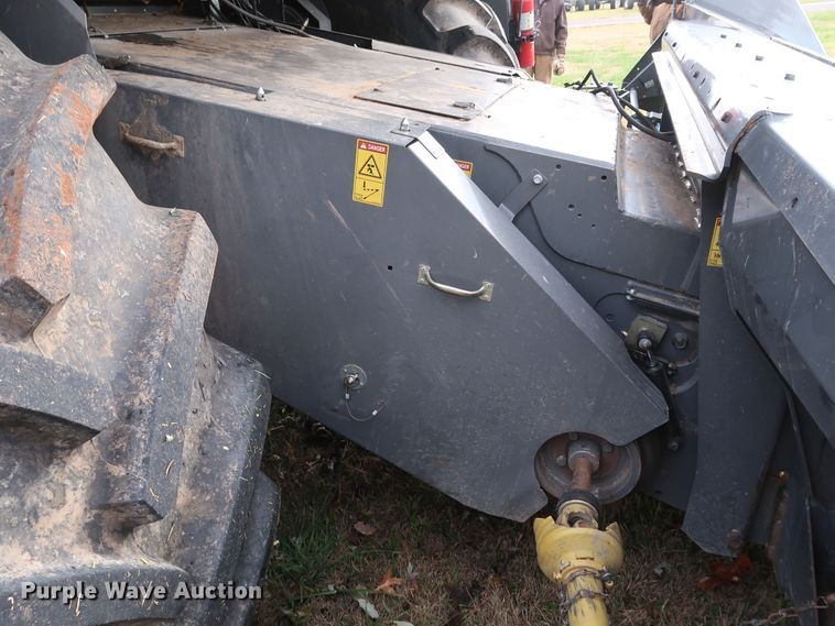 image for item DJ2408 2016 Gleaner S97 Super Series  RWA combine