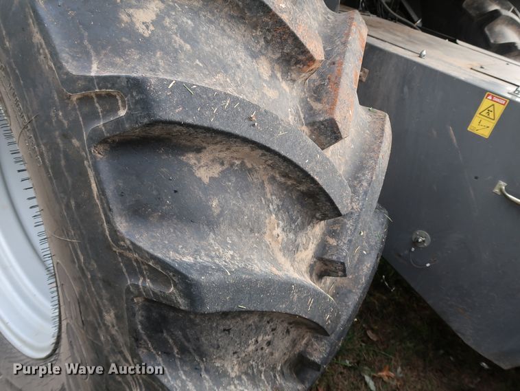 image for item DJ2408 2016 Gleaner S97 Super Series  RWA combine