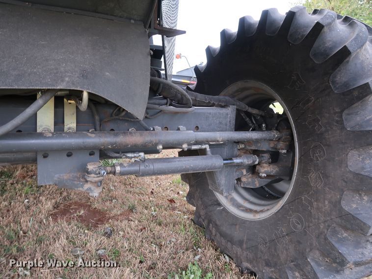 image for item DJ2408 2016 Gleaner S97 Super Series  RWA combine