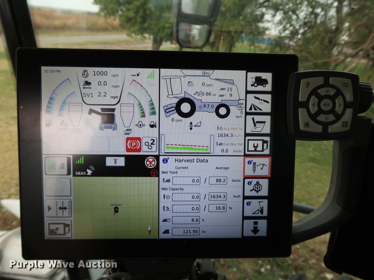 image for item DJ2409 2016 Gleaner S97 Super Series  combine