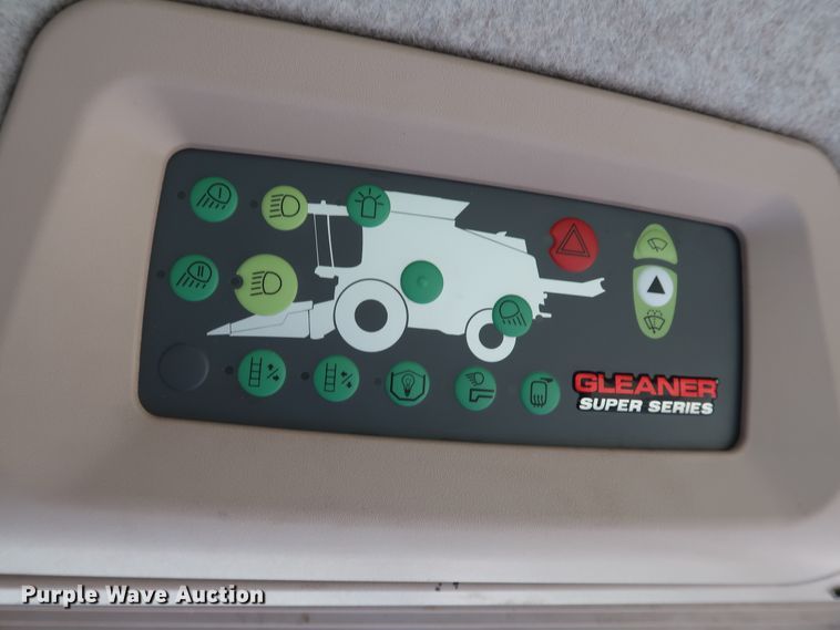 image for item DJ2409 2016 Gleaner S97 Super Series  combine