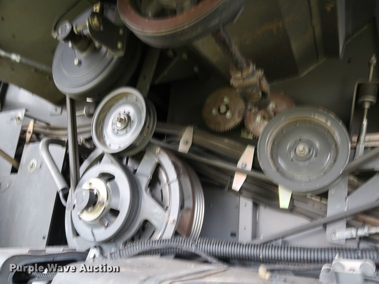 image for item DJ2409 2016 Gleaner S97 Super Series  combine