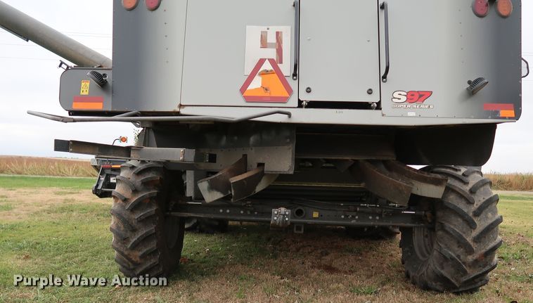 image for item DJ2409 2016 Gleaner S97 Super Series  combine