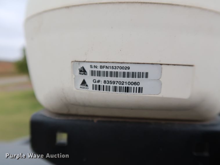 image for item DJ2409 2016 Gleaner S97 Super Series  combine