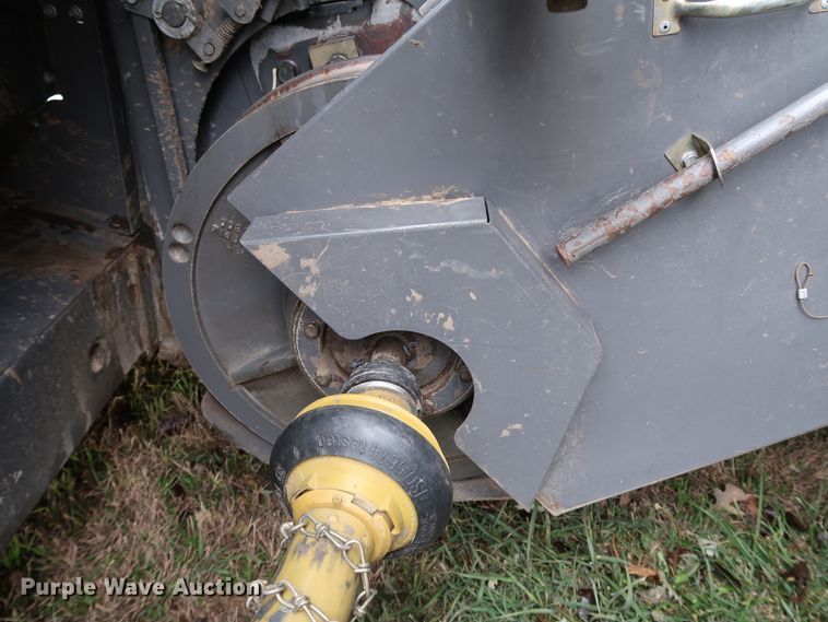 image for item DJ2409 2016 Gleaner S97 Super Series  combine