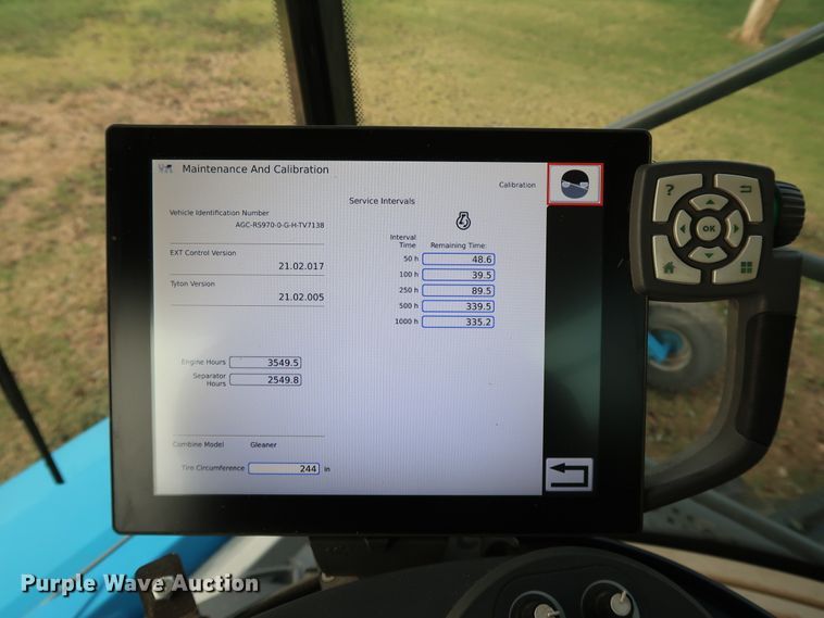 image for item DJ2410 2016 Gleaner S97 Super Series  combine