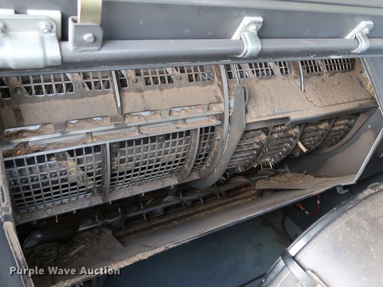 image for item DJ2410 2016 Gleaner S97 Super Series  combine