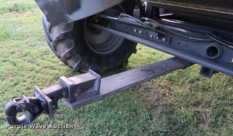 image for item DJ2410 2016 Gleaner S97 Super Series  combine