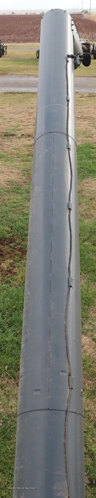 image for item DJ2410 2016 Gleaner S97 Super Series  combine