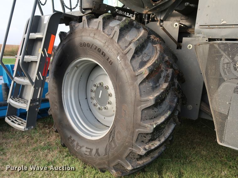 image for item DJ2410 2016 Gleaner S97 Super Series  combine
