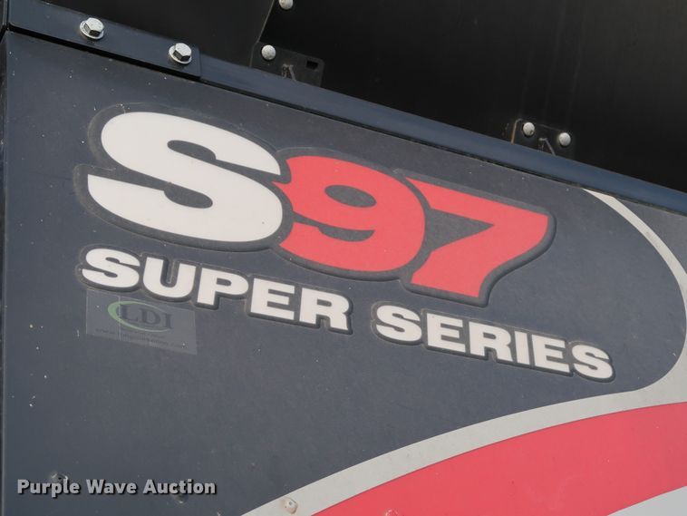 image for item DJ2410 2016 Gleaner S97 Super Series  combine