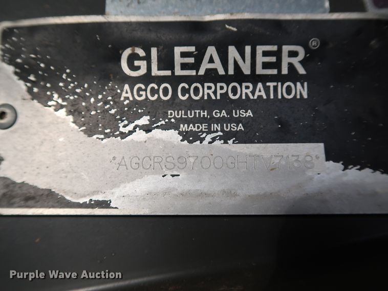 image for item DJ2410 2016 Gleaner S97 Super Series  combine