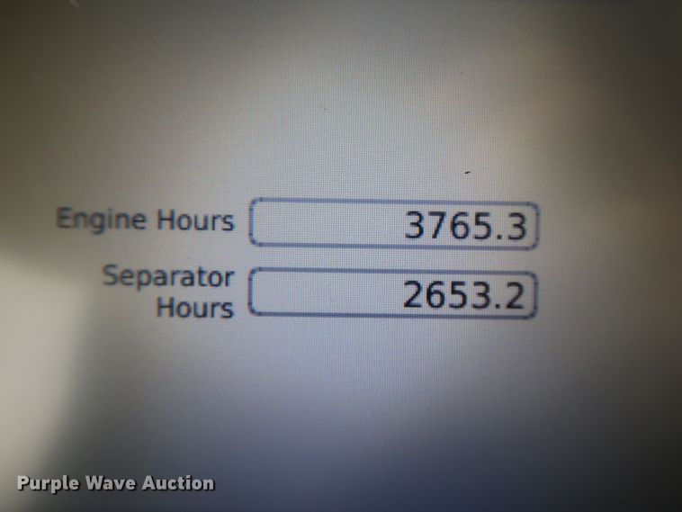 image for item DJ2411 2016 Gleaner S97 Super Series  combine