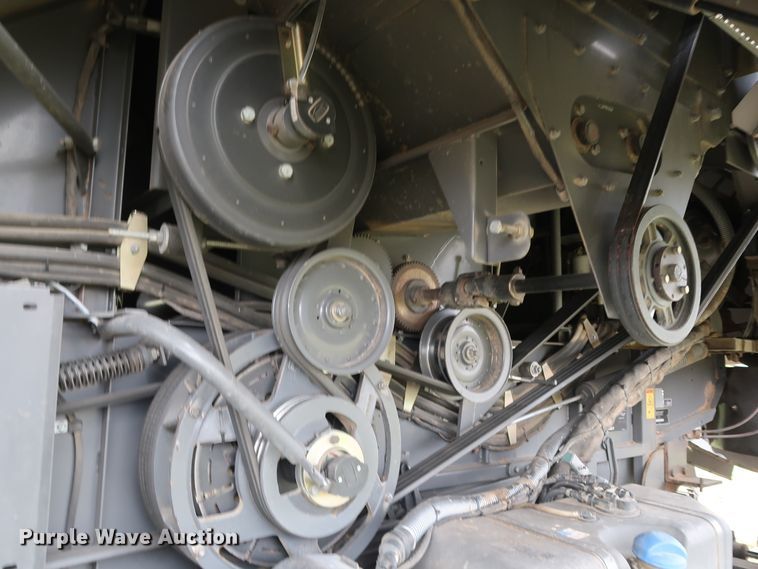 image for item DJ2411 2016 Gleaner S97 Super Series  combine