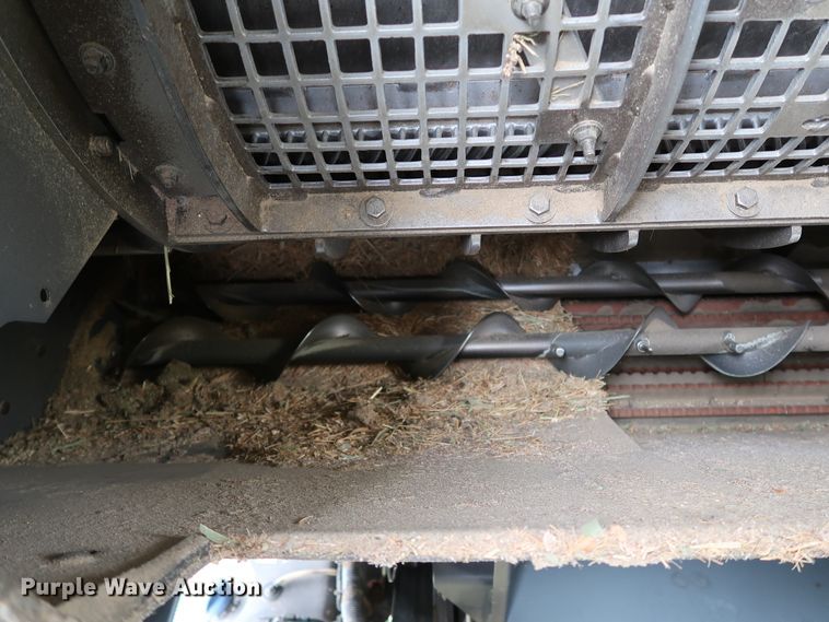 image for item DJ2411 2016 Gleaner S97 Super Series  combine