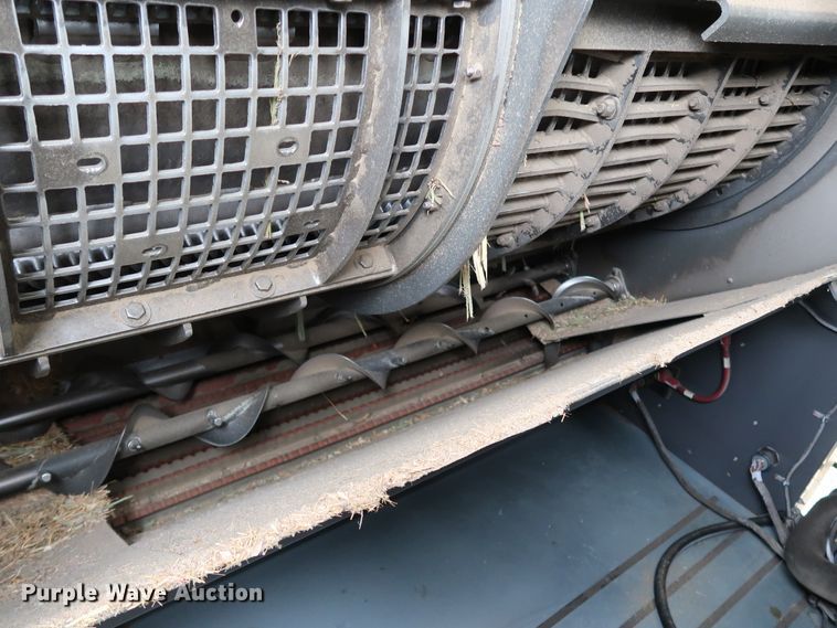 image for item DJ2411 2016 Gleaner S97 Super Series  combine