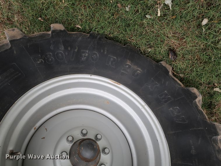 image for item DJ2411 2016 Gleaner S97 Super Series  combine