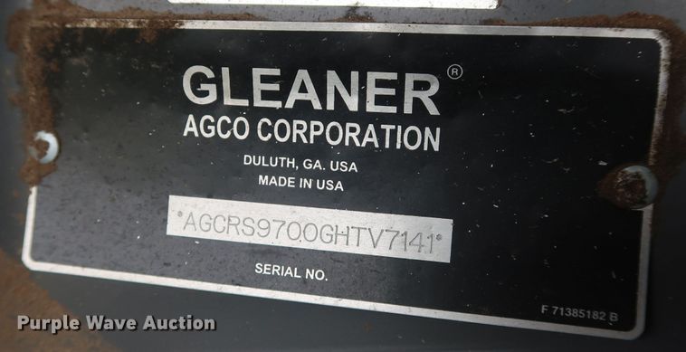 image for item DJ2411 2016 Gleaner S97 Super Series  combine