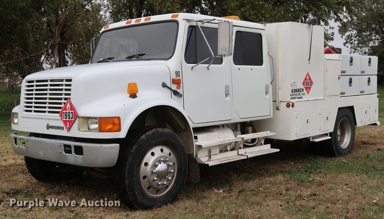 image for item DJ2416 1992 International 4700  utility / service truck