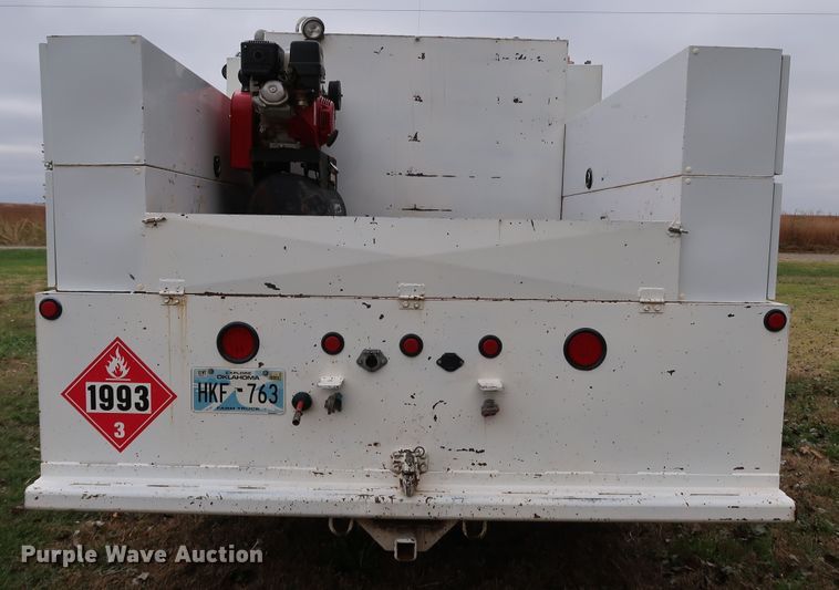 image for item DJ2416 1992 International 4700  utility / service truck