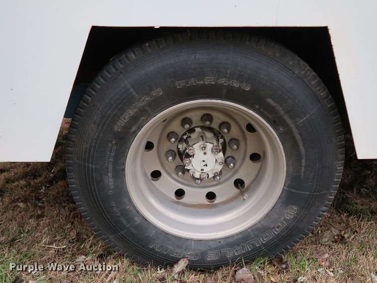 image for item DJ2416 1992 International 4700  utility / service truck