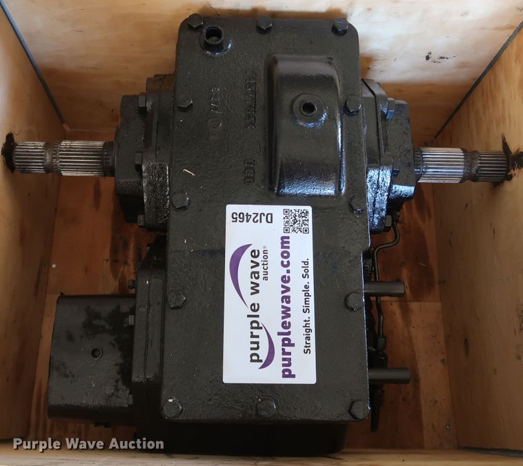 image for item DJ2465 AGCO Gleaner 71470741 transmission