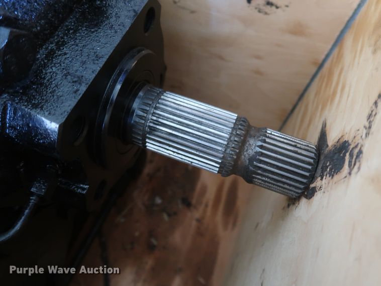 image for item DJ2465 AGCO Gleaner 71470741 transmission