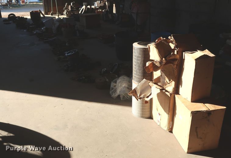 image for item DJ2466 Combine parts