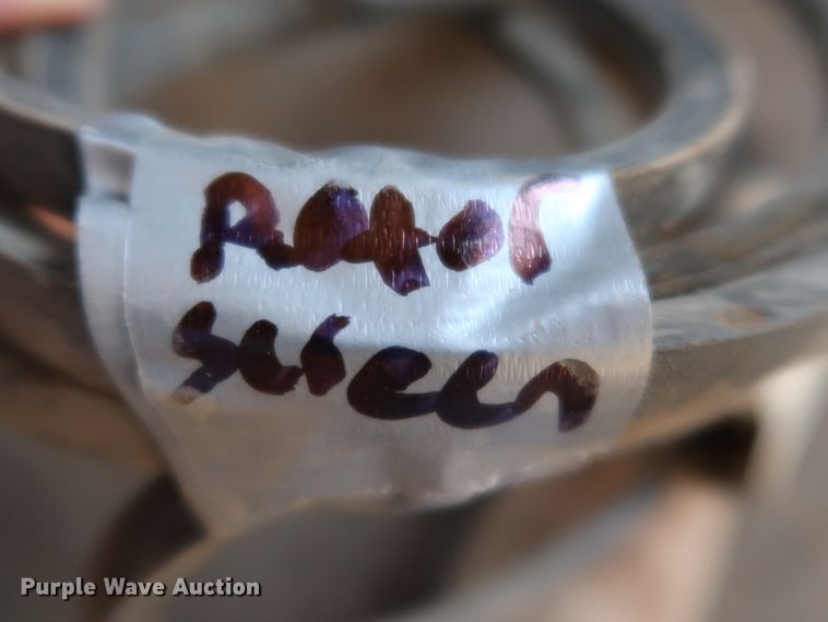 image for item DJ2466 Combine parts