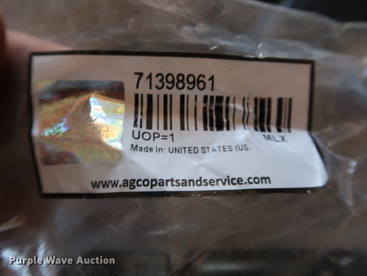 image for item DJ2466 Combine parts