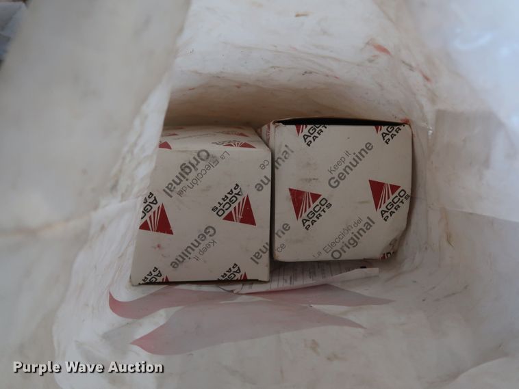 image for item DJ2466 Combine parts