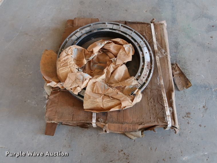 image for item DJ2466 Combine parts