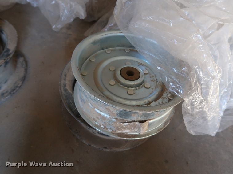 image for item DJ2466 Combine parts