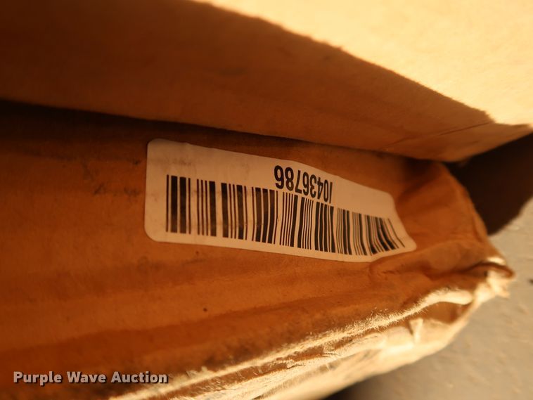 image for item DJ2466 Combine parts