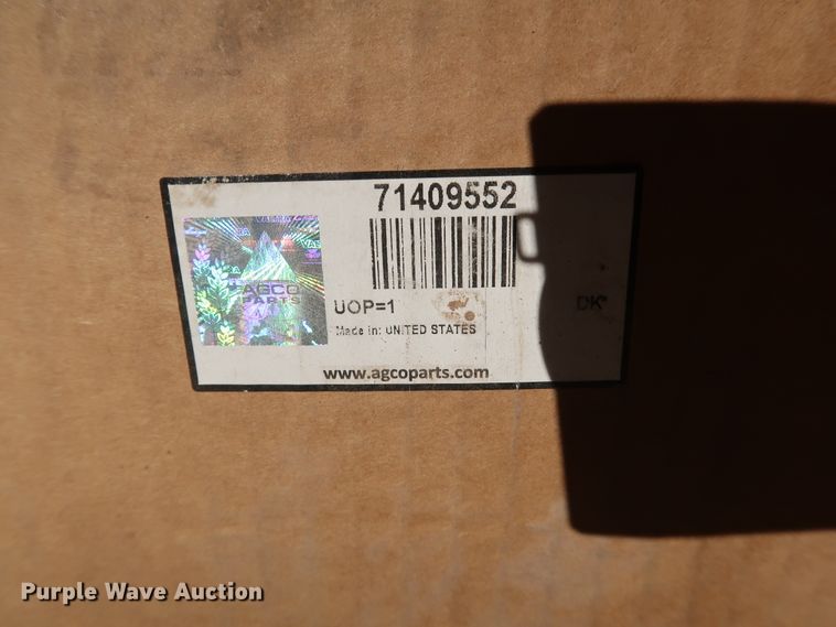 image for item DJ2466 Combine parts